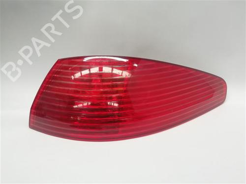 Used Right taillight Right taillight PEUGEOT 607 (9D, 9U) 2.2 HDi (133 hp) 15507072 15507072