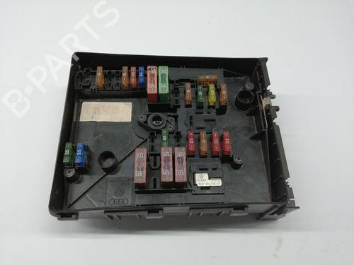 Sikringsdåse VW GOLF VI (5K1) [2008-2014]  32671786