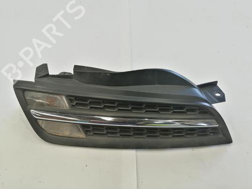 Used Grille NISSAN MICRA III (K12) 1.2 16V (65 hp) 28327817