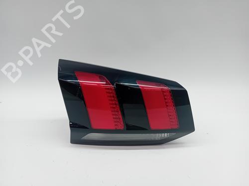 Used Left tailgate light PEUGEOT 5008 II (MC_, MJ_, MR_, M4_) [2016-2025]  29720171