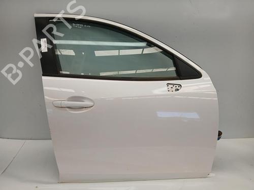 Used Right front door Right front door 37246979 37246979
