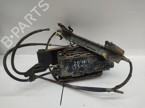 Used Electric handbrake RENAULT SCÉNIC II (JM0/1_) [2003-2010]  29630467
