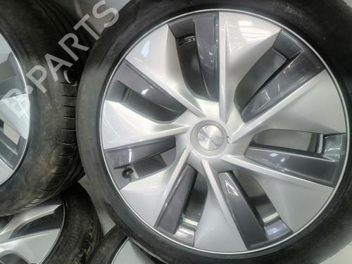 Fælk TESLA MODEL Y (5YJY)  | BP31608329C45 