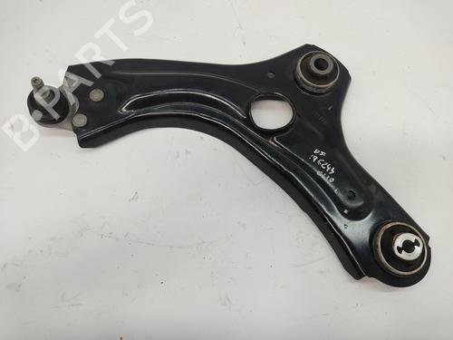 Used Left front suspension arm RENAULT CLIO V (B7_) [2019-2025]  28702867