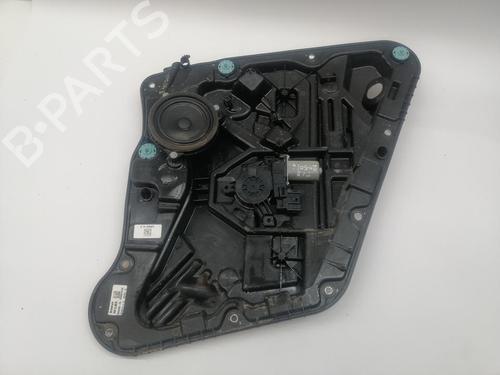 Elevador vidro trás direito BMW X2 (U10) sDrive 18 d (150 hp) 31589238