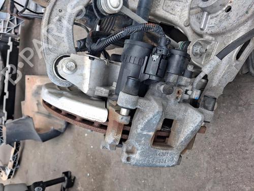 Used Left rear brake caliper Left rear brake caliper 37182356 37182356
