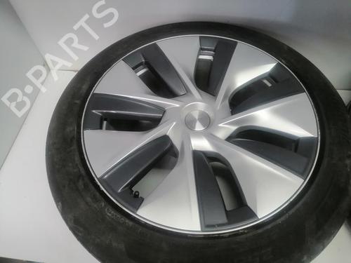 Fælk TESLA MODEL Y (5YJY)  | BP31608329C45 