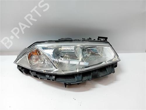 Used Right headlight Right headlight RENAULT MEGANE II Estate (KM0/1_) 1.6 16V (112 hp) 39756084 39756084