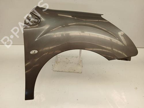Used Right front fenders Right front fenders 37030379 37030379