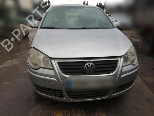 Brugte VW POLO IV (9N_, 9A_) 1.4 16V (80 hp) 4370167
