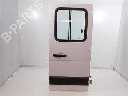 Used Right rear door Right rear door RENAULT MASTER III Platform/Chassis (EV, HV, UV) 2.3 dCi 145 FWD (EV0E, EV0F, HV0E, HV0F, UV0E, UV0F,... (146 hp) 39699494 39699494