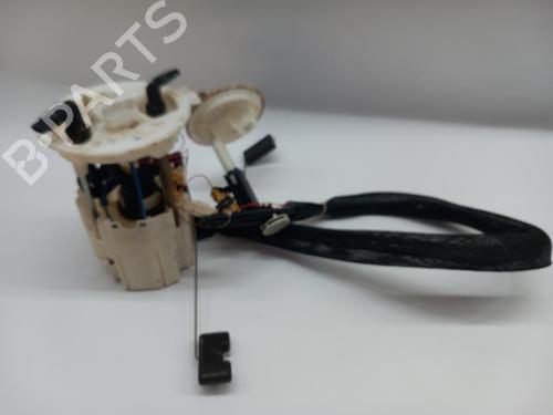 Bränslepump VOLVO XC60 I SUV (156) [2008-2018]  30535337