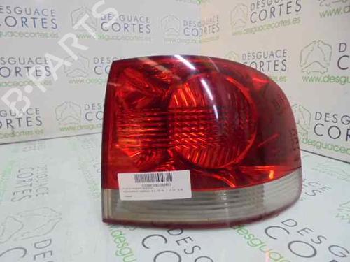 Used Right taillight VW TOUAREG (7LA, 7L6, 7L7) 2.5 R5 TDI (174 hp) 5457045