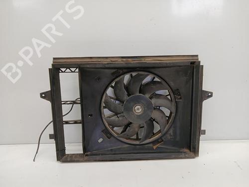 Used Radiator fan Radiator fan 37182249 37182249