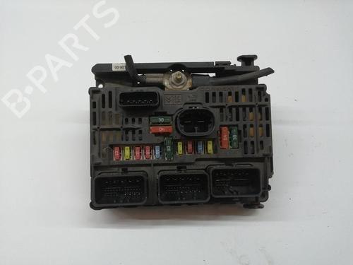 Sikringsdåse CITROËN C4 I (LC_) [2004-2014]  31070279