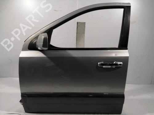 Used Left front door KIA SORENTO I (JC) 2.5 CRDi 4WD (140 hp) 14996907