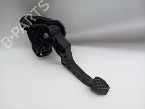 Used Clutch pedal Clutch pedal 37181552 37181552