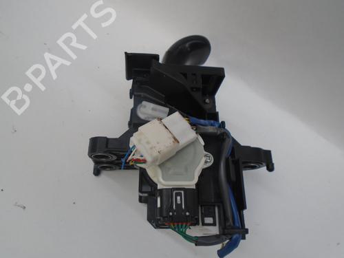 Gear lever TOYOTA AURIS (_E18_) 1.8 Hybrid (ZWE186_, ZWE186R) | BP8295613M90 