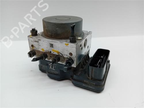 Used Control unit Control unit TOYOTA COROLLA Hatchback (_E21_, _EA1_, _EH1_) 1.8 Hybrid (ZWE211, ZWE219) (122 hp) 39733353 39733353