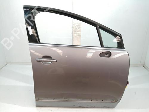Used Right front door PEUGEOT 5008 (0U_, 0E_) 2.0 HDi 150 / BlueHDi 150 (150 hp) 29584721