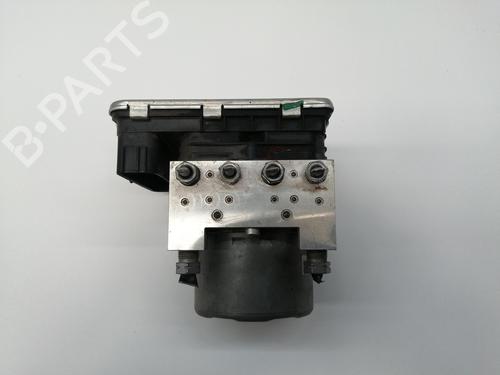 Used Control unit RENAULT TRAFIC III Van (FG_) [2014-2025]  21762412
