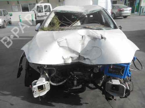 VOLVO V40 Hatchback (525) D3 700981