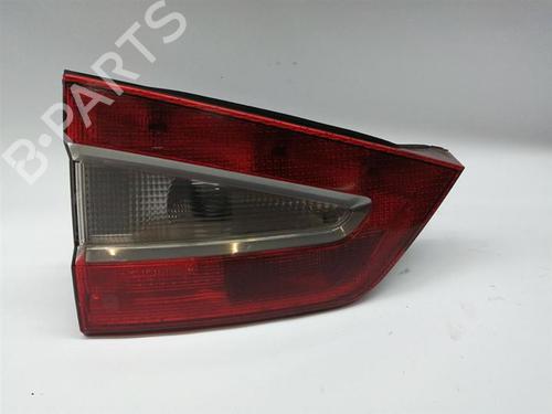 Used Left tailgate light Left tailgate light 31176071 31176071