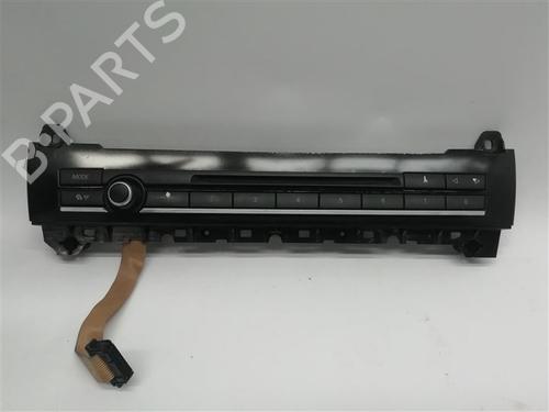Used Radio Radio BMW 5 (F10) 520 d (184 hp) 15822421 15822421