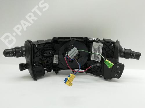 Used Switch Switch RENAULT SCÉNIC II (JM0/1_) 1.5 dCi (JM1E, JM16) (106 hp) 11109538 11109538