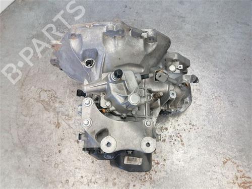 Used Gearbox Gearbox OPEL CORSA E (X15) 1.4 (08, 68) (90 hp) 40025485 40025485