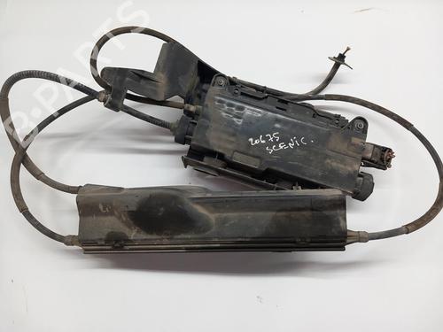 Used Hand brake RENAULT SCÉNIC II (JM0/1_) [2003-2010]  32491486