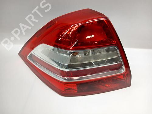 Used Left taillight Left taillight 37666074 37666074