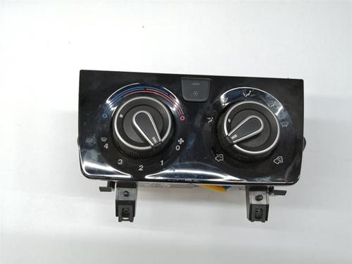 Used Climate control Climate control 29582447 29582447