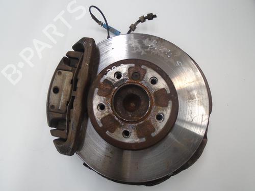 Used Right front steering knuckle BMW 5 (E60) 530 i (258 hp) 7227713