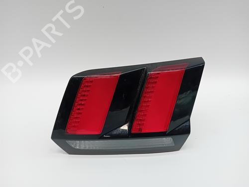 Used Right tailgate light PEUGEOT 3008 II SUV (MC_, MR_, MJ_, M4_) 1.6 BlueHDi 120 (120 hp) 28155911