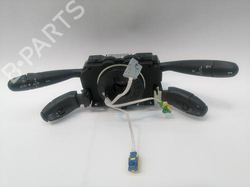 Used Headlight switch PEUGEOT 406 Coupe (8C) 2.2 HDI (133 hp) 28113302