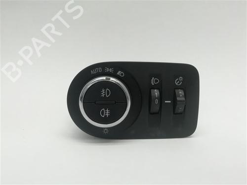 Used Headlight switch Headlight switch OPEL ASTRA K (B16) 1.6 CDTi (68) (110 hp) 13517698 13517698