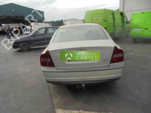 Right headlight VOLVO S80 I (184) 2.5 TDI | BP5454315C29