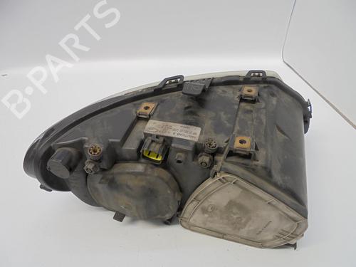 Left headlight CHRYSLER VOYAGER IV (RG, RS) 2.5 CRD | BP8390799C28 