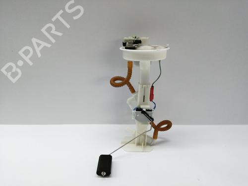 Used Fuel pump BMW X5 (E70) xDrive 35 i (306 hp) 15969275