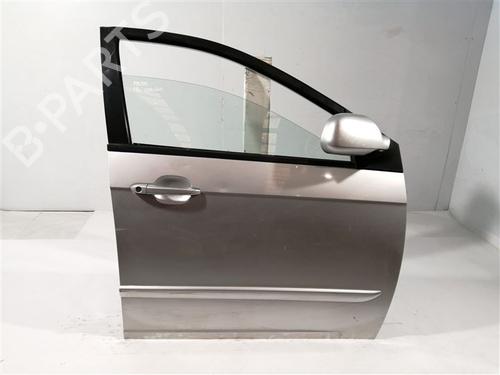 Used Right front door Right front door TATA INDICA VISTA 1.4 (75 hp) 15732939 15732939
