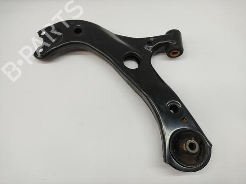 Used Left front suspension arm TOYOTA COROLLA Hatchback (_E21_, _EA1_, _EH1_) [2018-2025]  22697084