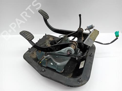 Used Pedal Pedal RENAULT TRAFIC II Platform/Chassis (EL) 2.0 dCi 115 (EL0H, EL00, EL01, EL0M) (114 hp) 36559330 36559330