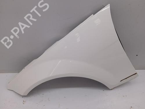 Used Left front fenders MERCEDES-BENZ C-CLASS (W204) [2007-2015]  29714815