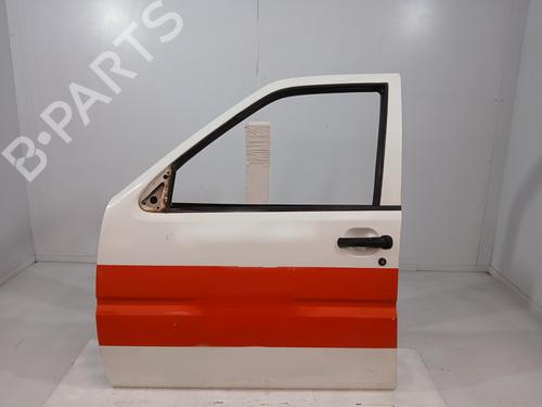 Used Left front door NISSAN TERRANO II (R20) 2.7 TDi 4WD (125 hp) 24642024
