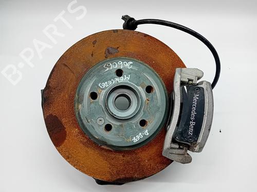 Used Right front steering knuckle Right front steering knuckle 37428982 37428982