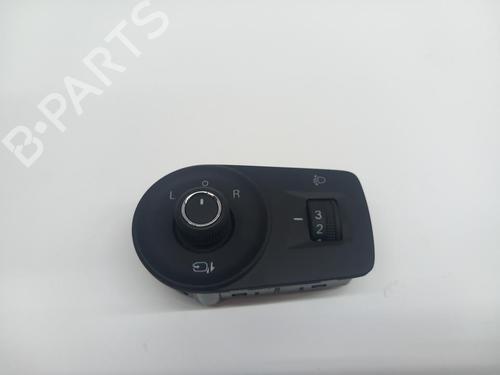 Used Mirror switch Mirror switch MG MG ZS SUV (AZS1) [2017-2026] 33709898 33709898