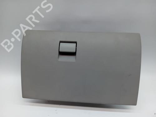 Used Glove box Glove box 37594666 37594666