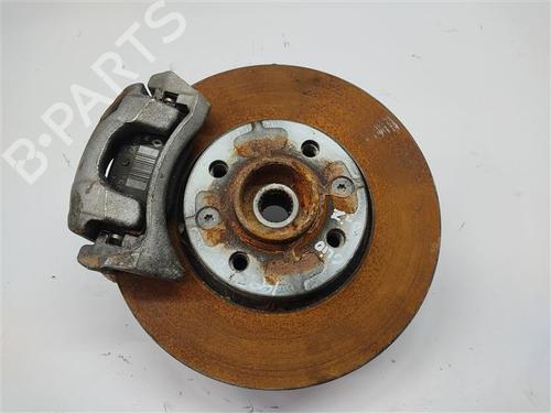Used Left front steering knuckle Left front steering knuckle RENAULT CLIO V (B7_) 1.0 TCe 90 (B7MT) (91 hp) 26959556 26959556