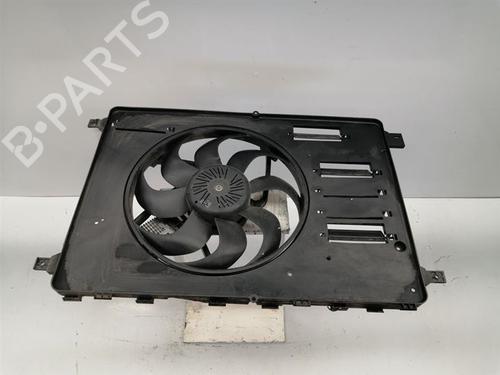 radiator-fan-opel-vivaro-b-van-x82-2014-2015-2016-2017-2018-2019-2020-37154905 main image
